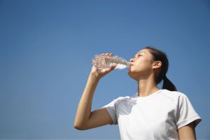 ① 水分補給に役立つグッズ